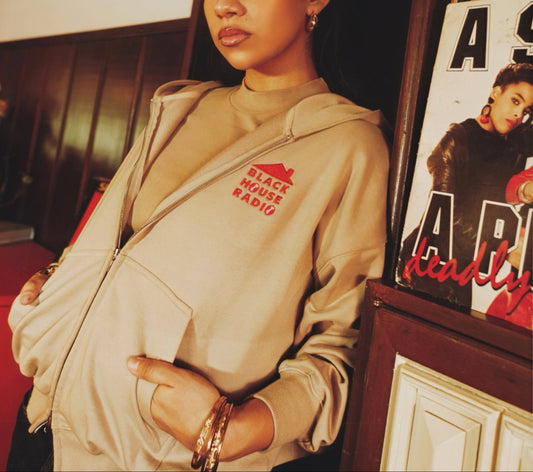 Embroidered Zip-Up Hoodie (Hazelnut & Black)